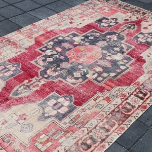 5x10 Vintage Turkish Wool Rug: Faded Anatolian Area Rug