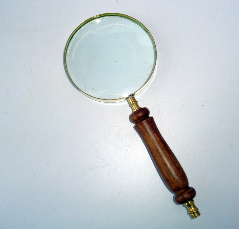 Antique Vintage Style Brass Magnifying Glass Magnifier Skull Handle