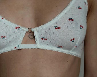 Biologische katoenen bh met kersen Witte bh Katoenen bh Katoen Comfortabele lingerie Unieke lingerie Cadeau voor haar