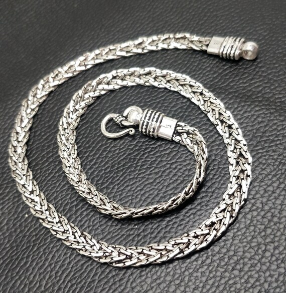 Unique silver chains online