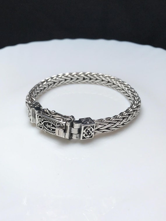 ヴィンテージ！Silver Wavy Curve ブレスレット Set of 3 Vintage Oxidized Silver Tone Etched Wavy Bangle
