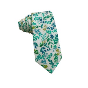 Leaf Print Cotton Necktie: Green Wedding Tie, Groomsmen Gift