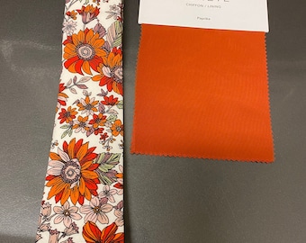 Paprika Sunflower Cotton Necktie: Orange Floral Skinny Tie