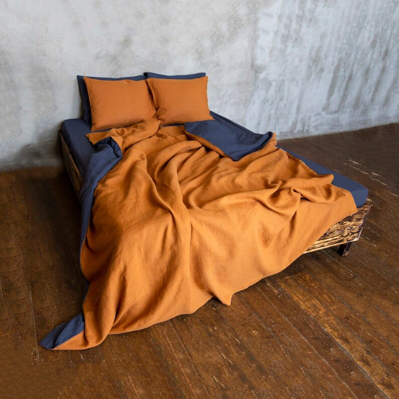 Modern pure linen bedding set supernatural for sensitive skin. organic stonewashed breathable and high quality fabric Anti-allergic