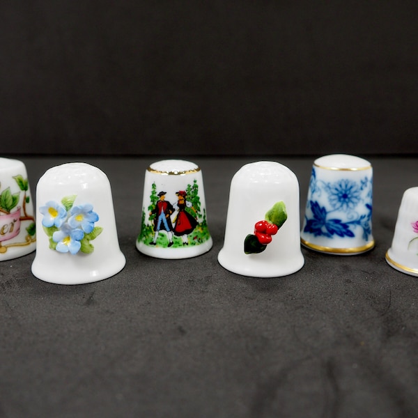 Collectible Thimbles Kaiser Hutschenreuther Coalport Reutter Made in Germany and England Porcelain and Bone China