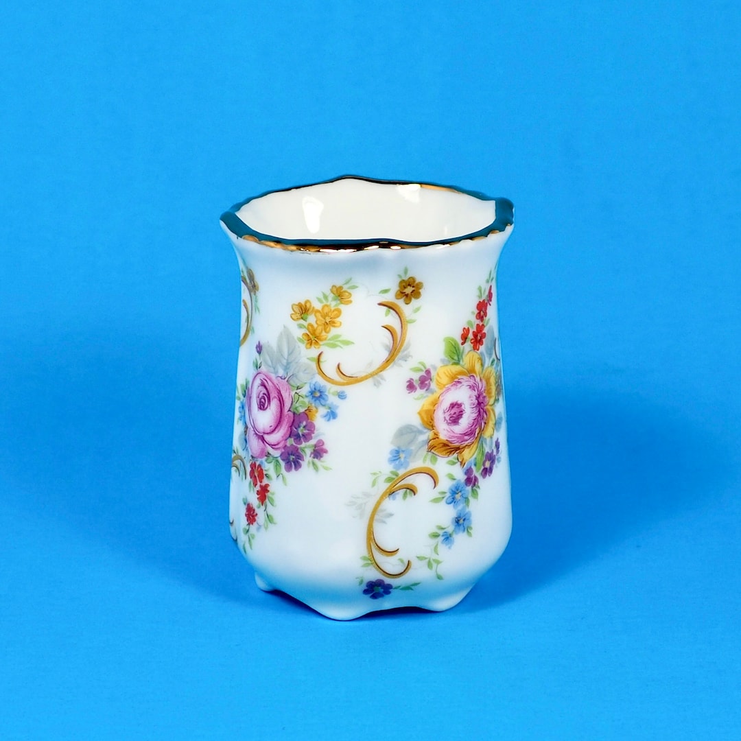 DECORATED TOOTHPICK HOLDER