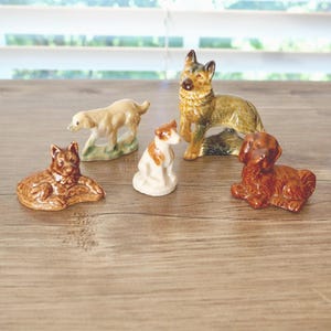 Vintage Wade Whimsies Dog Miniatures – Choose Breed (SEE picture #2 for corresponding numbers)