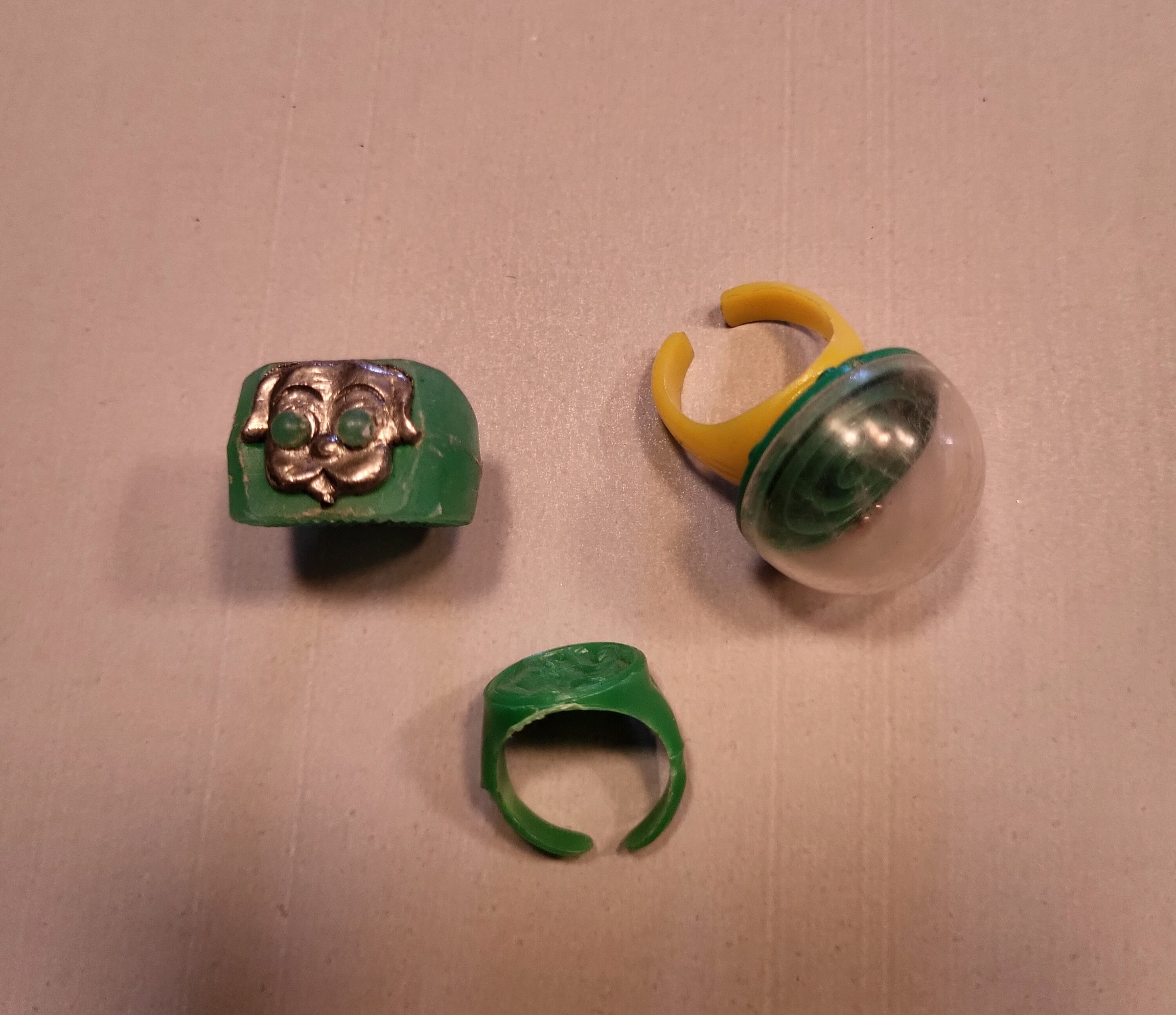 Cracker Jack Gumball Machine Prize Premium Eagle Toy Ring Adjustable Old  Vintag | eBay