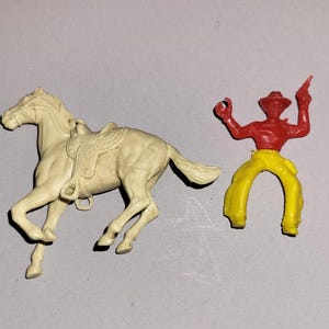 1960&#39;s TimMee? Plastic Horse with Cowboy Rider