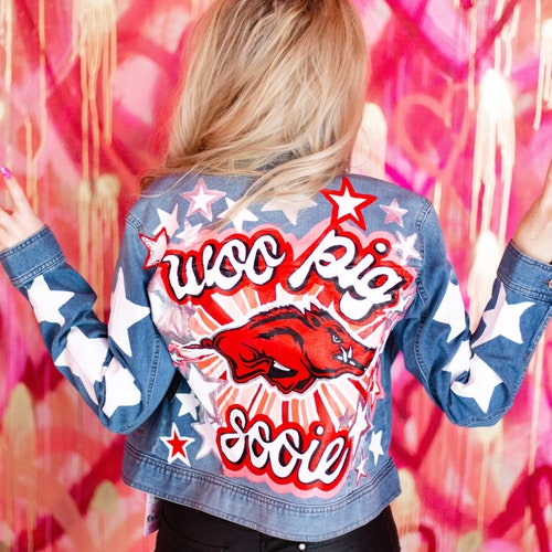 Arkansas Razorbacks Woo Pig Sooie Hand 