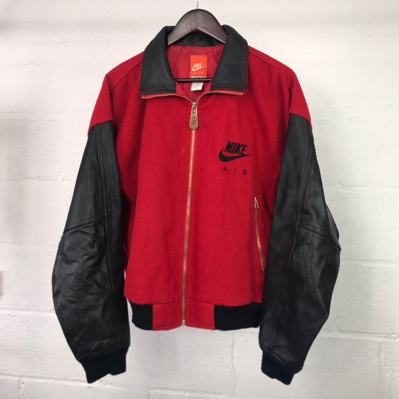 nike bomber jacket vintage