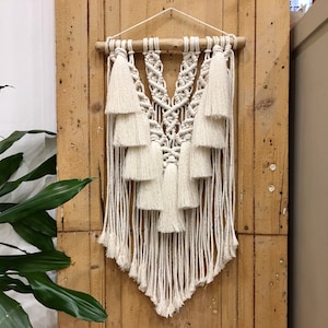 “FLORA” wall macramé in cotton thread for interior decoration