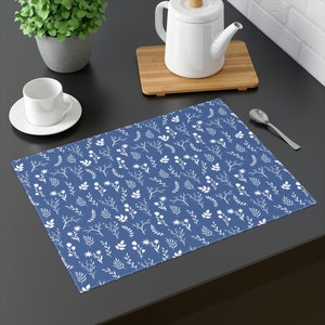 Indigo Blue & White Floral Print Placemat Table Scape Blue Modern Farmhouse Linen in Blue. Housewarming Blue Kitchen Present For Lady