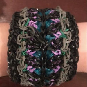 Pendragon es Fury Rainbowloom Armband