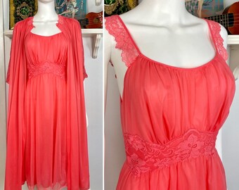 True Vintage 60s Small Vanity Fair coral nightgown and robe peignoir set