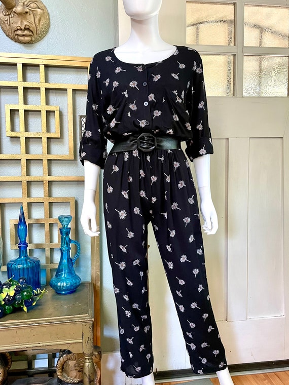 True Vintage 90s Small Angie black rayon with dai… - image 3