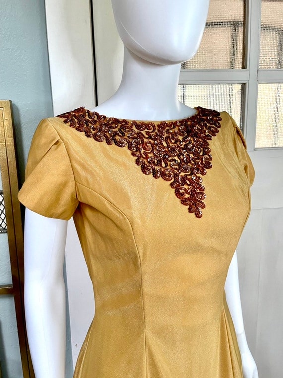 True Vintage 60s Small Emma Domb gold with sequin… - image 5