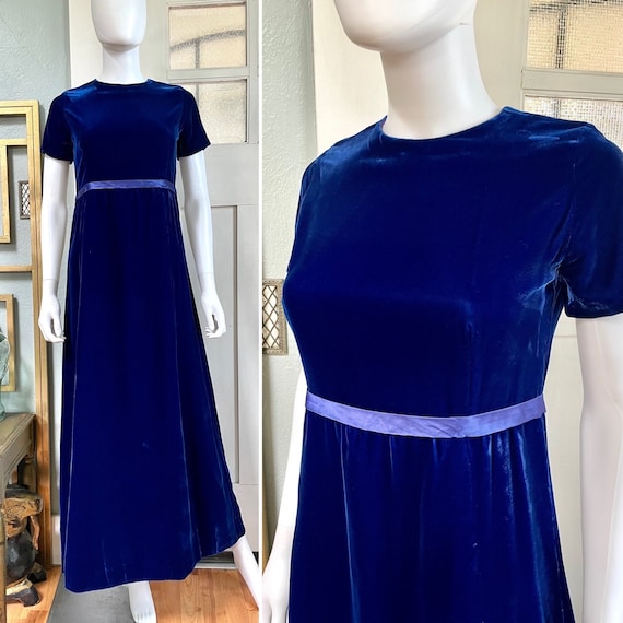 True Vintage 70s Small sapphire blue velvet maxi … - image 1