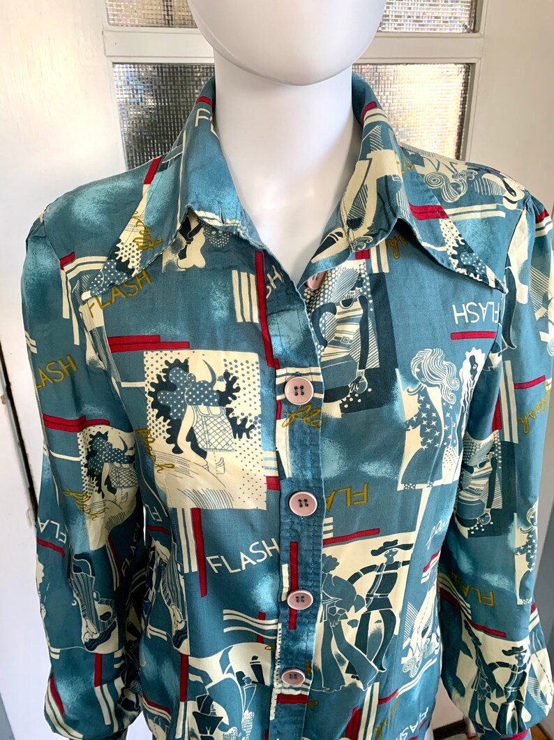 Vintage 70s Large Anette Flash novelty print Blouse image 6