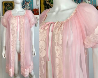 True Vintage 70s Small Medium Miss Elaine soft pink chiffon and lace peignoir robe