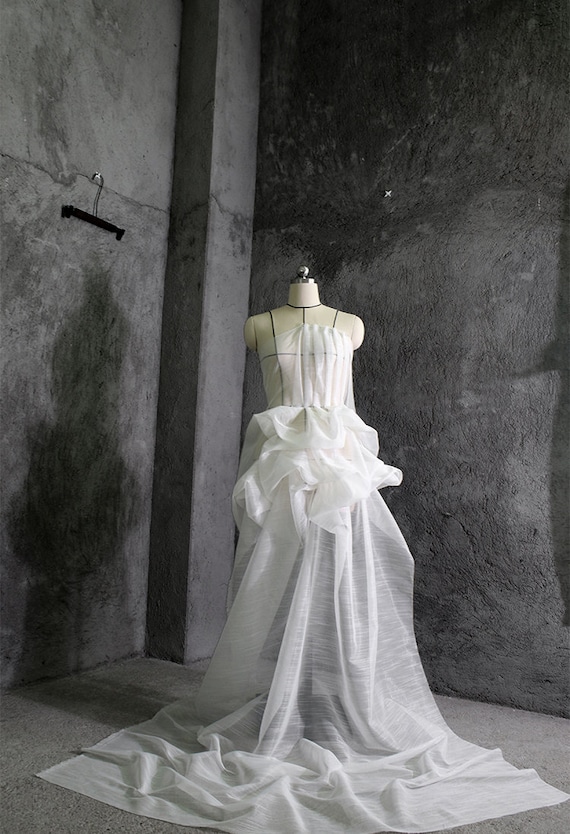 Irregular Hollow Out Fabric, White Gauze Fabrics, Texture Mesh Fabric, Hollow Imitation Cotton Linen Fabric, Designer Dress Fabric, A172