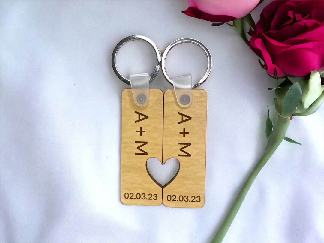 Custom Couple Matching Keychains, Personalized Anniversary Gift for ...