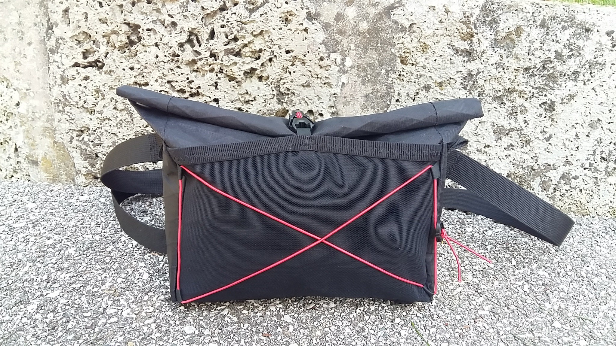 Roll top top fanny pack
