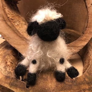 Mini Blacknose Valais,GoGo Lamb, ForEver Flock, Sheep friendly handmade, rescued sheep, felted gift, Message on gift tag