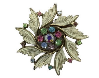 Pinwheel Pattern Rhinestone Brooch