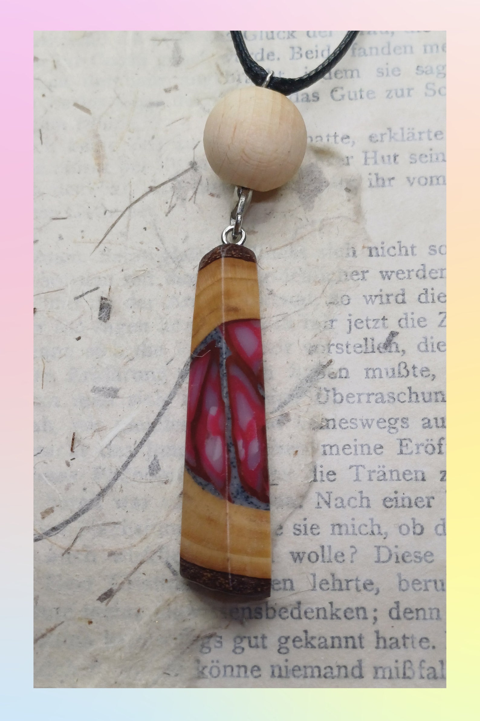 Pinkes Harz-Inlay
