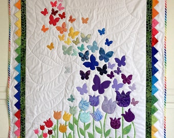 2 courtepointes pour bébé avec appliques/Patchwork faites à la main - 110 x 130 cm / 43 x 51 po.