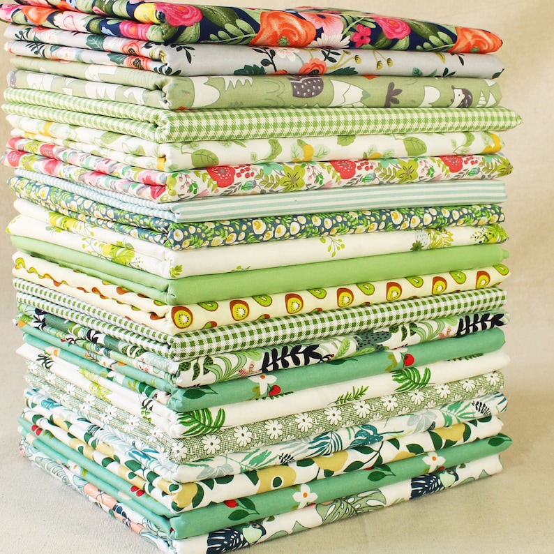 Cotton Fabric Scraps,Quilt Fabric Scrap Bundle,Charm Pack Fabric,Fabric Grab Bag,Fabric Squares Bundles Green