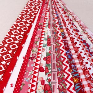 Red (20) 2.5" Jelly Roll Fabric,Fabric Strips,100% Cotton Quilting Patchwork Floral Fabric Sewing Crafts DIY Materail