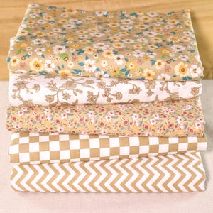 5 tessuti di cotone marrone assortiti, tessuto per trapuntatura, tessuto a quadri floreali, ritagli di quadrati pretagliati da 10" con patchwork di charm, materiale per cucito fai da te