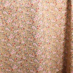 Half Yard Fabric,Brown Fabric,Tiny Pink Floral Flower fabric,100% cotton,Quilting Fabric,Vintage Fabric,Sewing Craft DIY Material