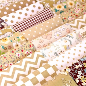 60 Brown Fabric,Print Fabric,Quilting Cotton Fabric,Precut 5&quot; Charm Squares,Patchwork Fabric Bundle,Quilt Scrap Bag Fabric,Sewing Craft DIY