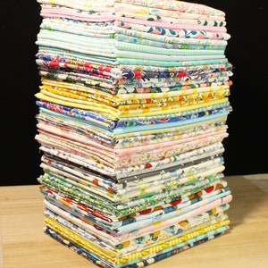 51 Stoffe, 100% Baumwolle, vorgeschnittene 5-Zoll-Quadrate, Quilten aus Stoff, Stoffreste, Patchworkstoff, Nähen, Basteln
