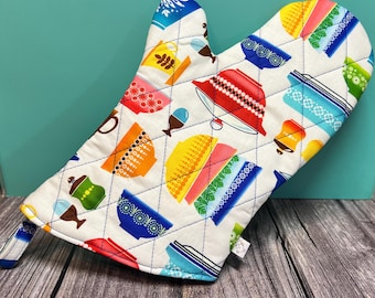 Vintage Bowl/Cookware Kitchen Oven Mitt