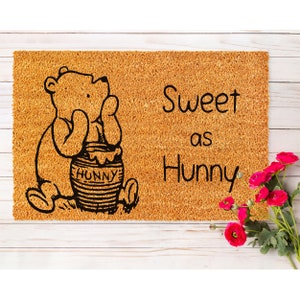 Felpudo dulce como Hunny Winnie The Pooh Felpudo de bienvenida Divertido felpudo Regalo de cierre Felpudo divertido de granja Felpudo para exteriores Regalo divertido para el hogar 5356**