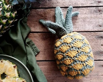 Crochet pineapple for play kids kitchen, educational sensory toys, pretend play food, crochet food, kids birthday gift, waldorf toy for kids