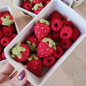 Set of crochet 5 strawberries and 10 raspberries for play kids kitchen, birthday gift toddler, pretend play fruits, beautiful handmade toys. image 1