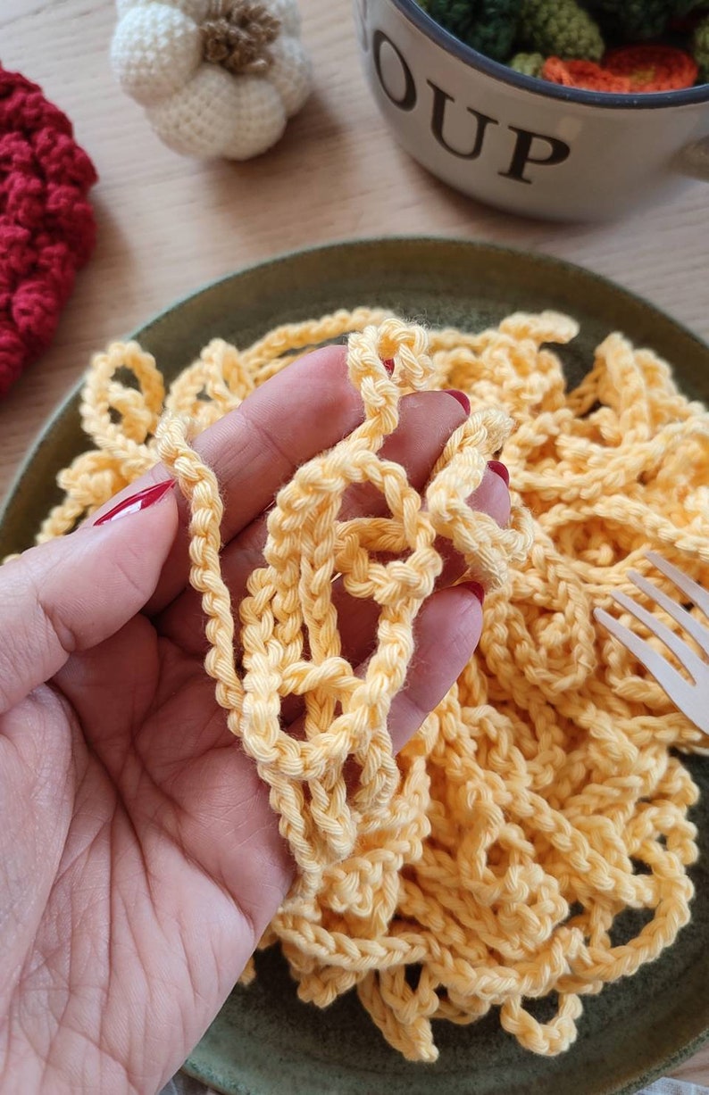 Crochet food spaghetti. Pasta with tomato sauce. Kids kitchen accessories Pretend play food, dinners set, fake fun food, realistic play food image 4