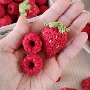 Set of crochet 5 strawberries and 10 raspberries for play kids kitchen, birthday gift toddler, pretend play fruits, beautiful handmade toys. image 6