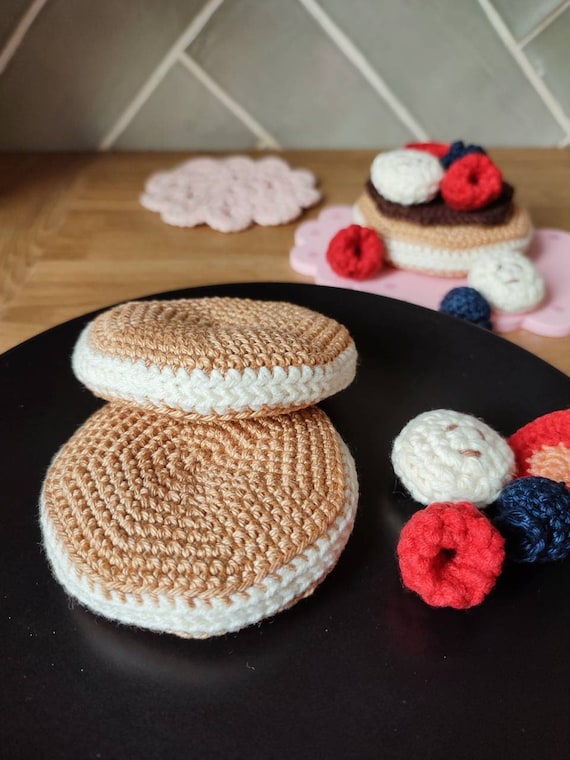 Crochet 1 crêpe pour jouer à la cuisine des enfants, faire semblant  d'accessoires alimentaires, jouets Montessori Waldorf, cadeau  d'anniversaire pour enfants, jouet amusant de cuisine pour bébé -   France