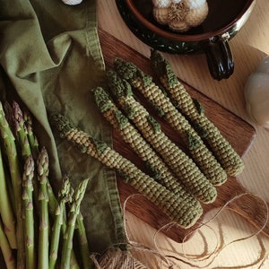 Crochet asparagus for play kids kitchen, pretend play market, veggies, Montessori educational toys, children&#39;s kitchen accessories