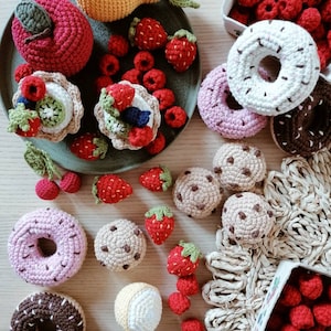 Crochet raspberries to play kitchen for children25 Kitchen accessories, play food set for kids kitchen. Educational toys for kids birthday zdjęcie 7
