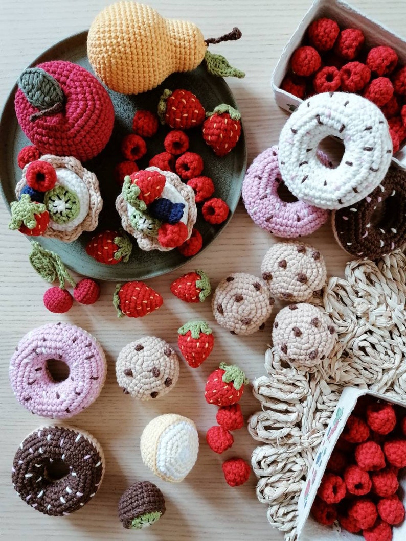 Crochet raspberries to play kitchen for children25 Kitchen accessories, play food set for kids kitchen. Educational toys for kids birthday zdjęcie 7