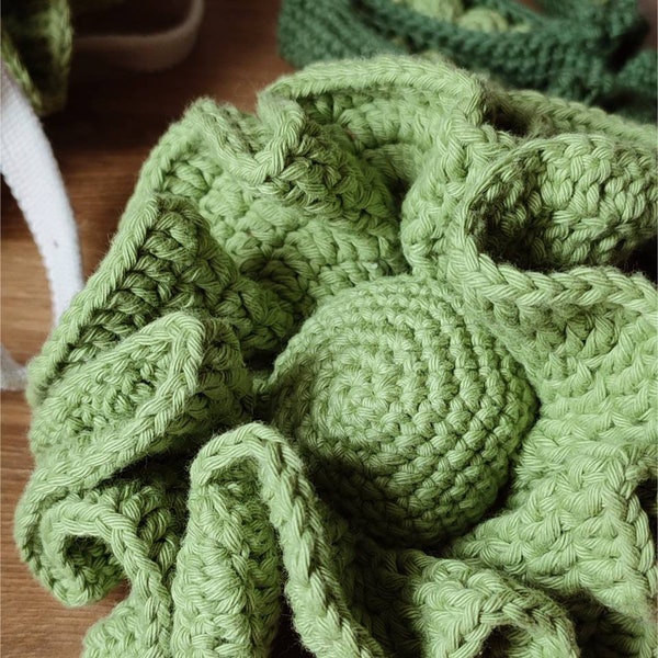 Crochet lettuce (1pcs) food for play kids kitchen, Pretend play kitchen accessories, educational toy for toddler, learning fun at home.