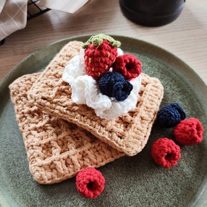 Crochet food - set waffle with whipped cream and fruit, pretend play food, children kitchen toys, kitchen accessories, confectionery bakery