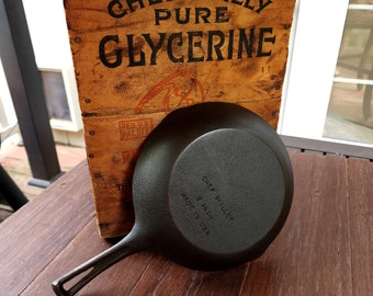 Wagner Cast Iron 9in Chef&#39;s Skillet Unmarked Restored